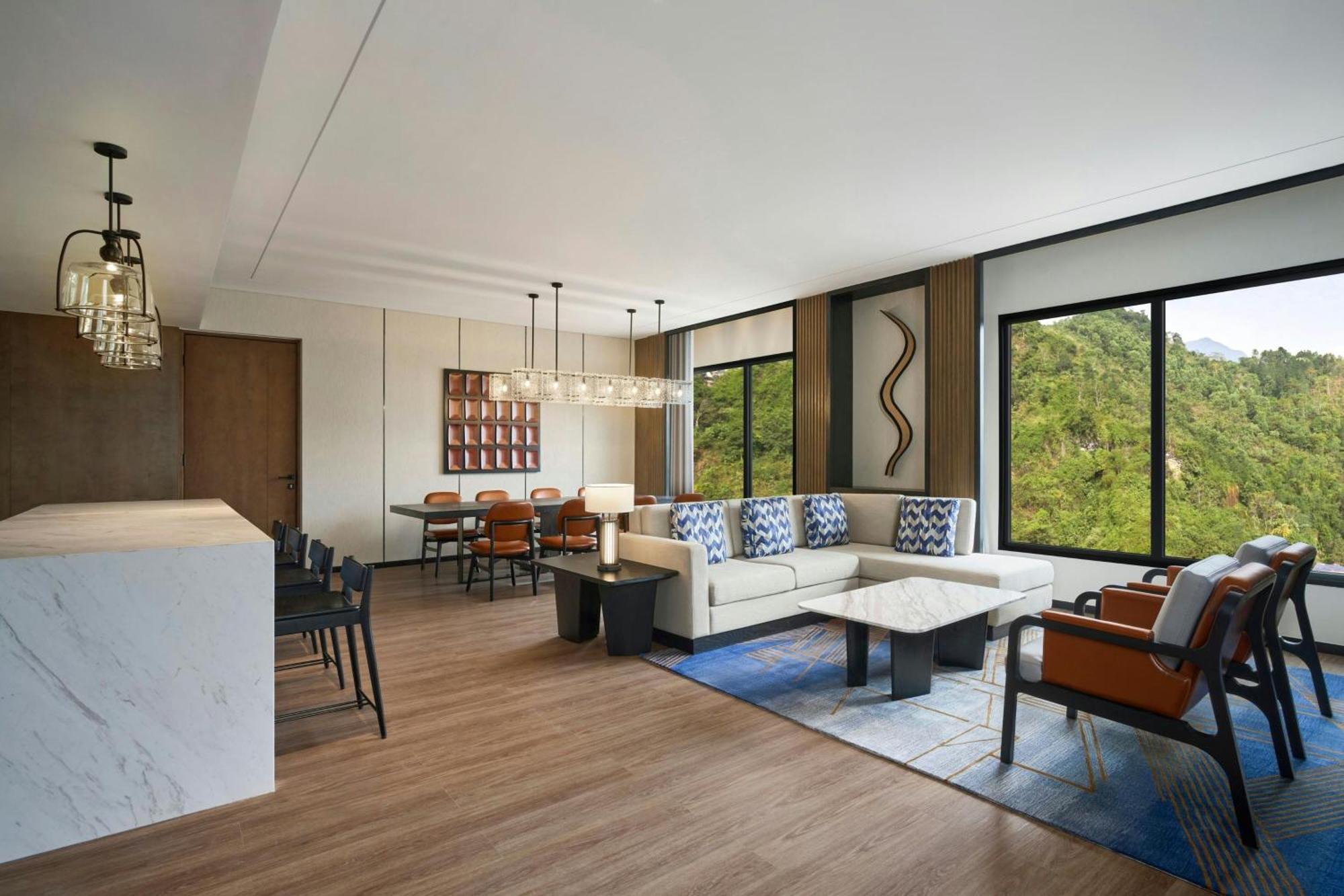 Four Points By Sheraton Ha Giang Exteriör bild
