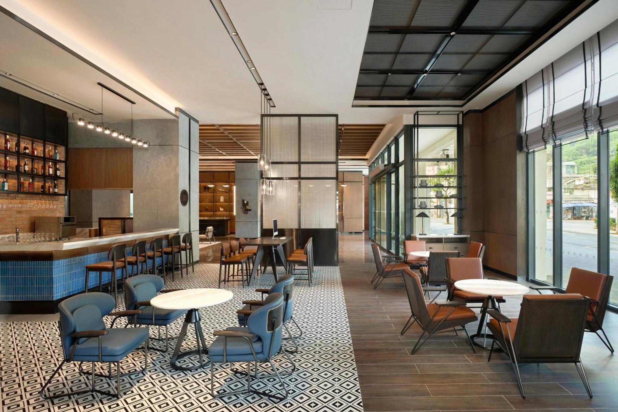 Four Points By Sheraton Ha Giang Exteriör bild