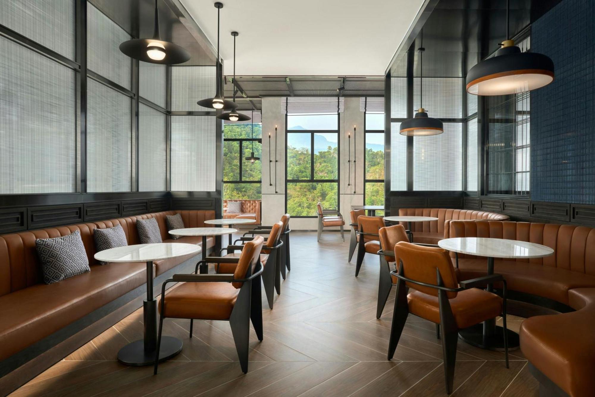 Four Points By Sheraton Ha Giang Exteriör bild